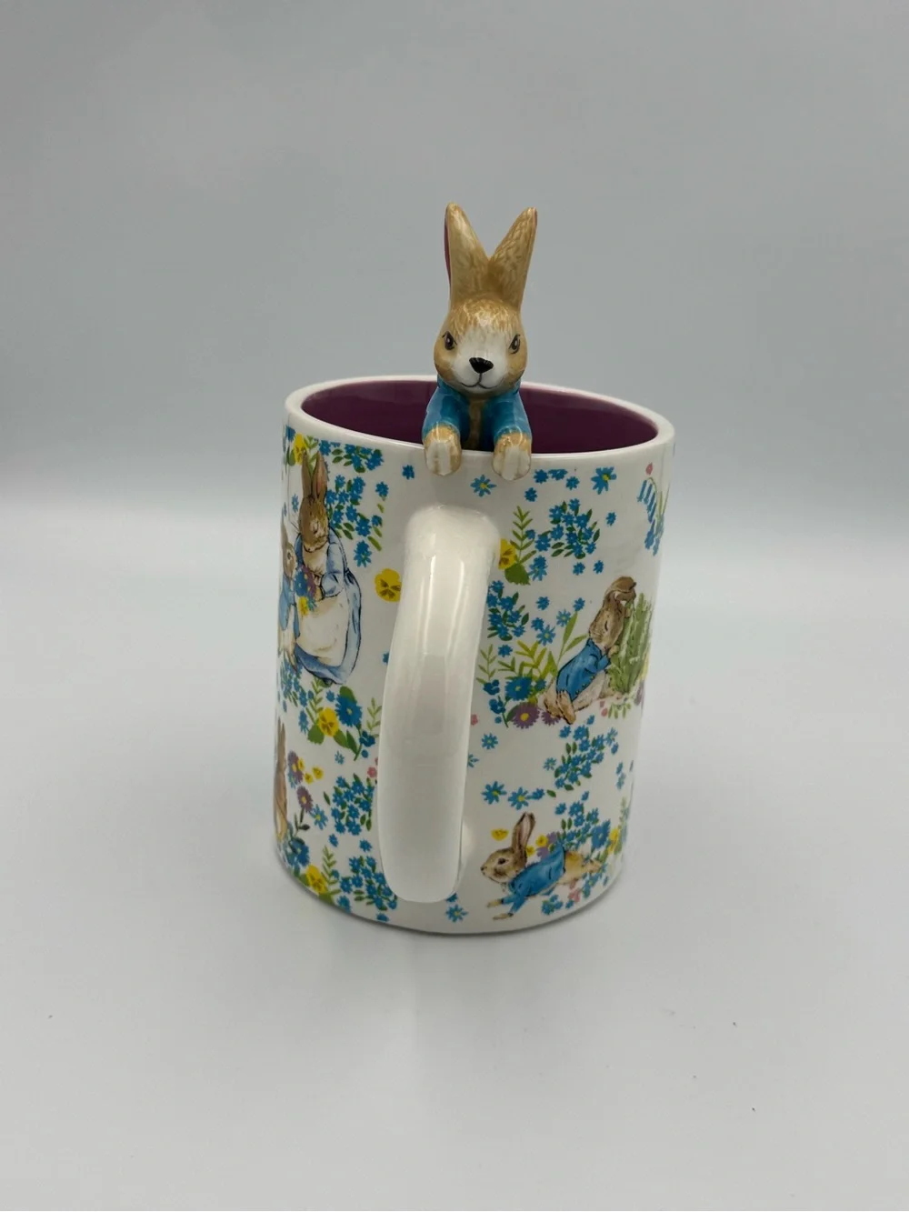 The World of Peter Rabbit‎ Beatrix Potter Bunny Hugger Mug Large 20 oz